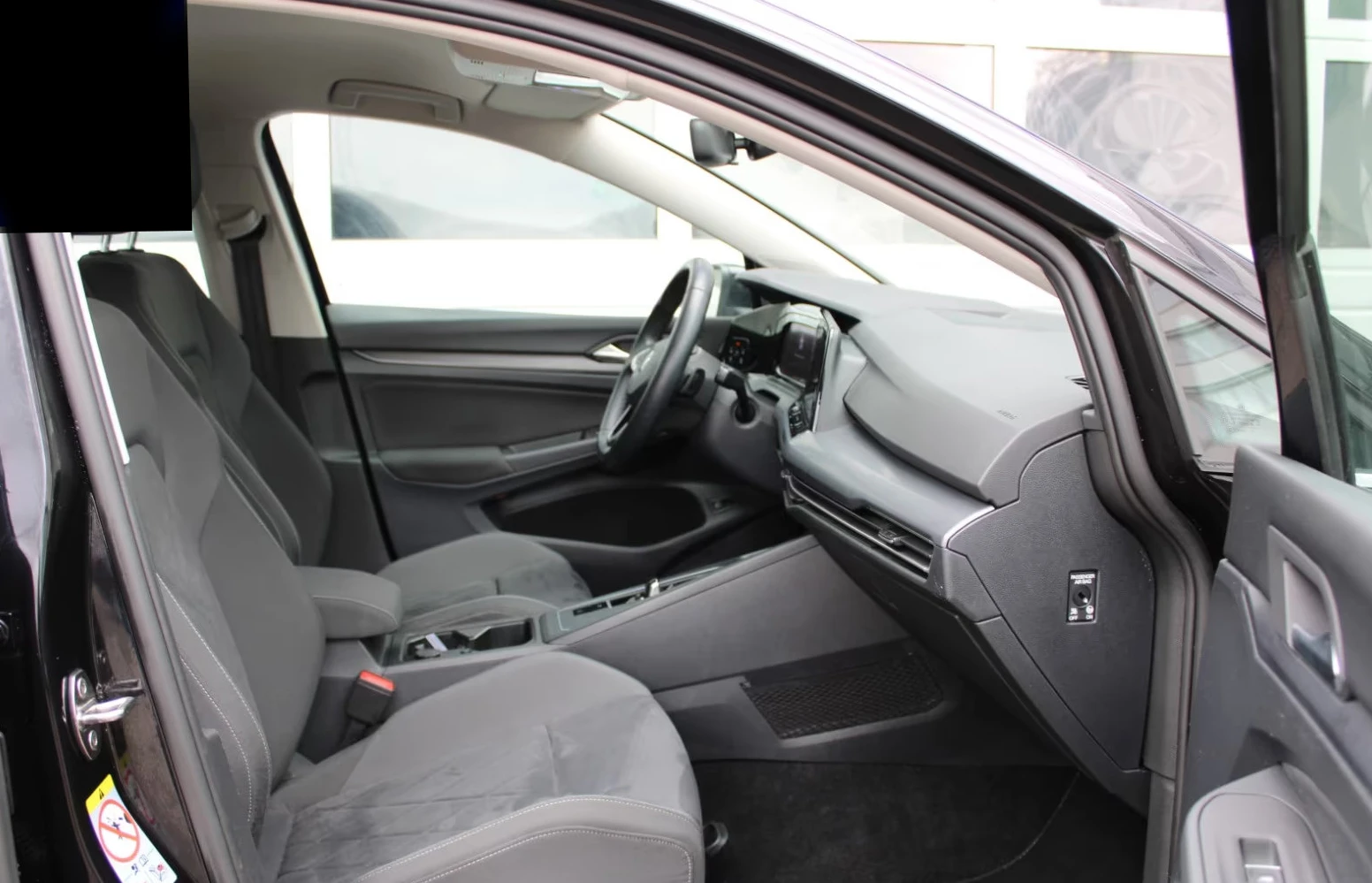 VW Golf 8/1.4/STYLE/eHYBRID/204HP/DIGITAL/AMBI/DAB/405fpr | Mobile.bg   11