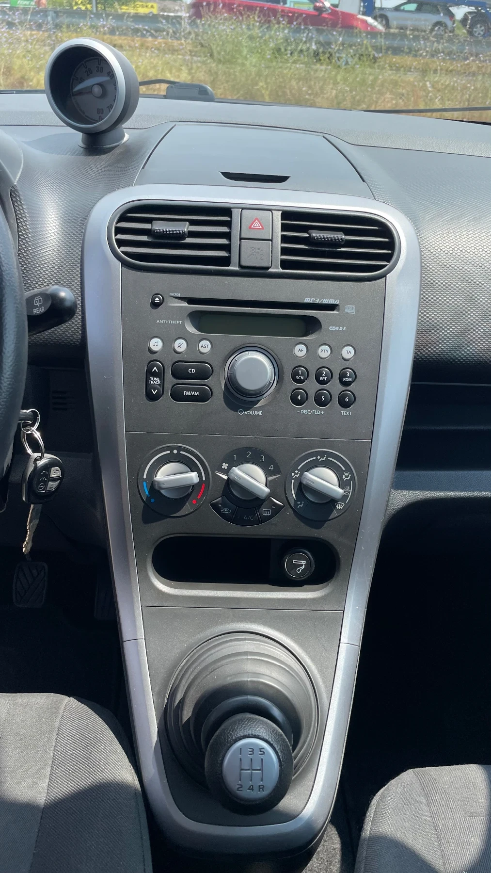 Opel Agila  - изображение 8