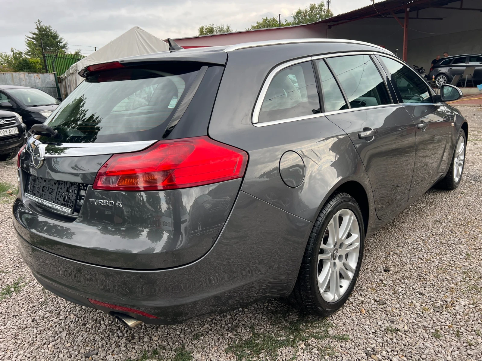 Opel Insignia 2.0ТURBO* 4х4* АВТОМАТИК* КОЖА* НАВИГАЦИЯ*  - изображение 5