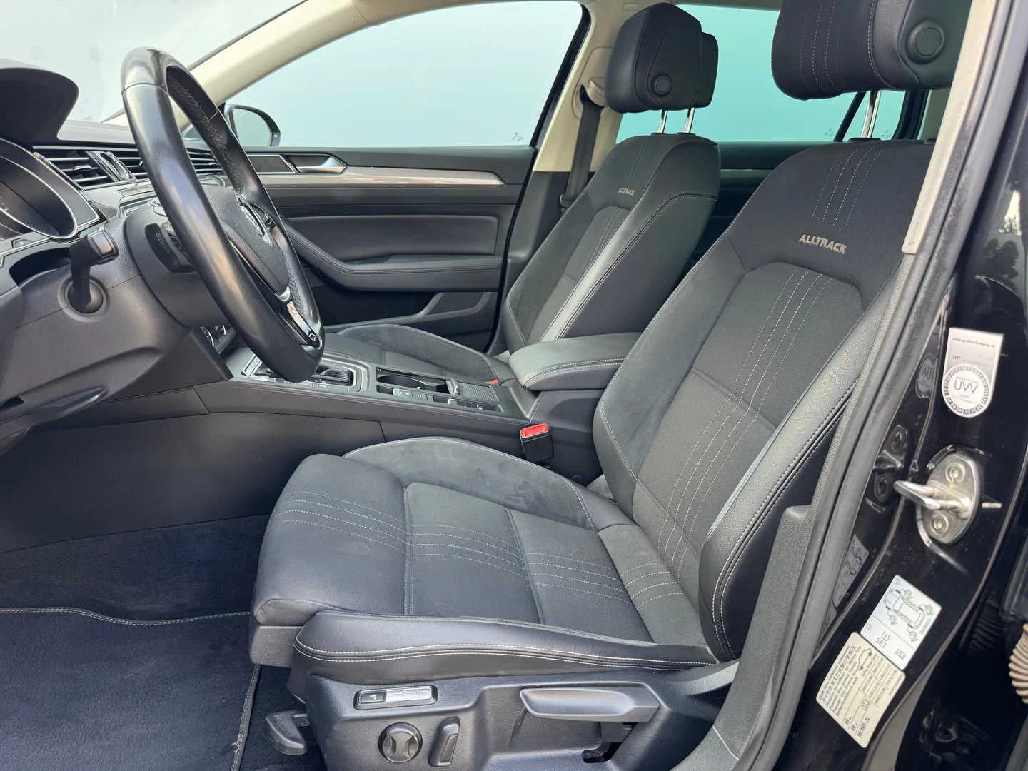 VW Passat 2.0TDI BMT 4MOTION - изображение 5