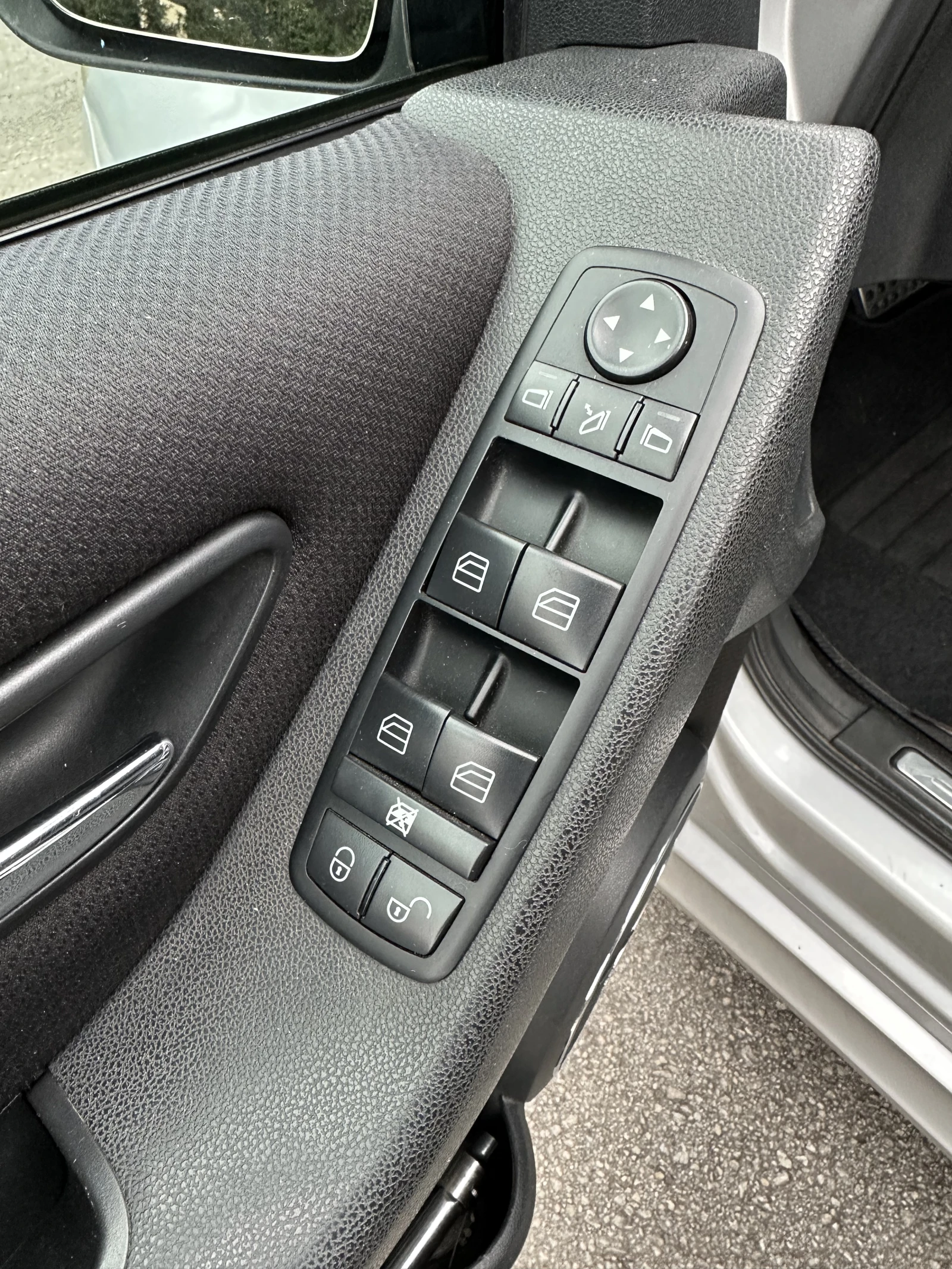 Mercedes-Benz B 200 | Mobile.bg   12