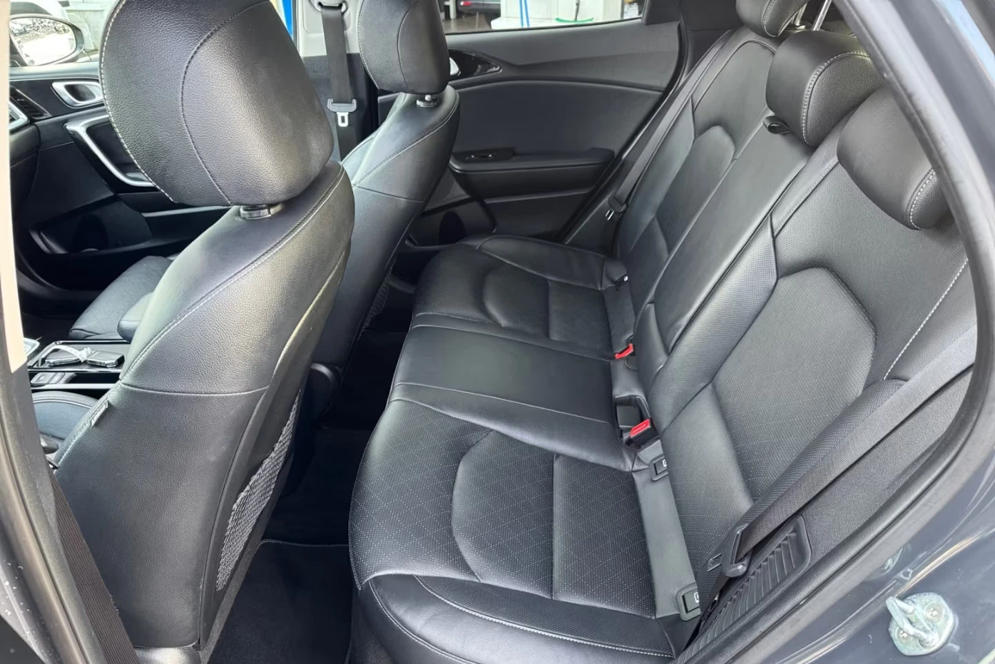 Kia XCeed 1.6PHEV/141HP/PALTINUM/PANO/MEMO/CAM/MEMO/802g | Mobile.bg � ����������� 14