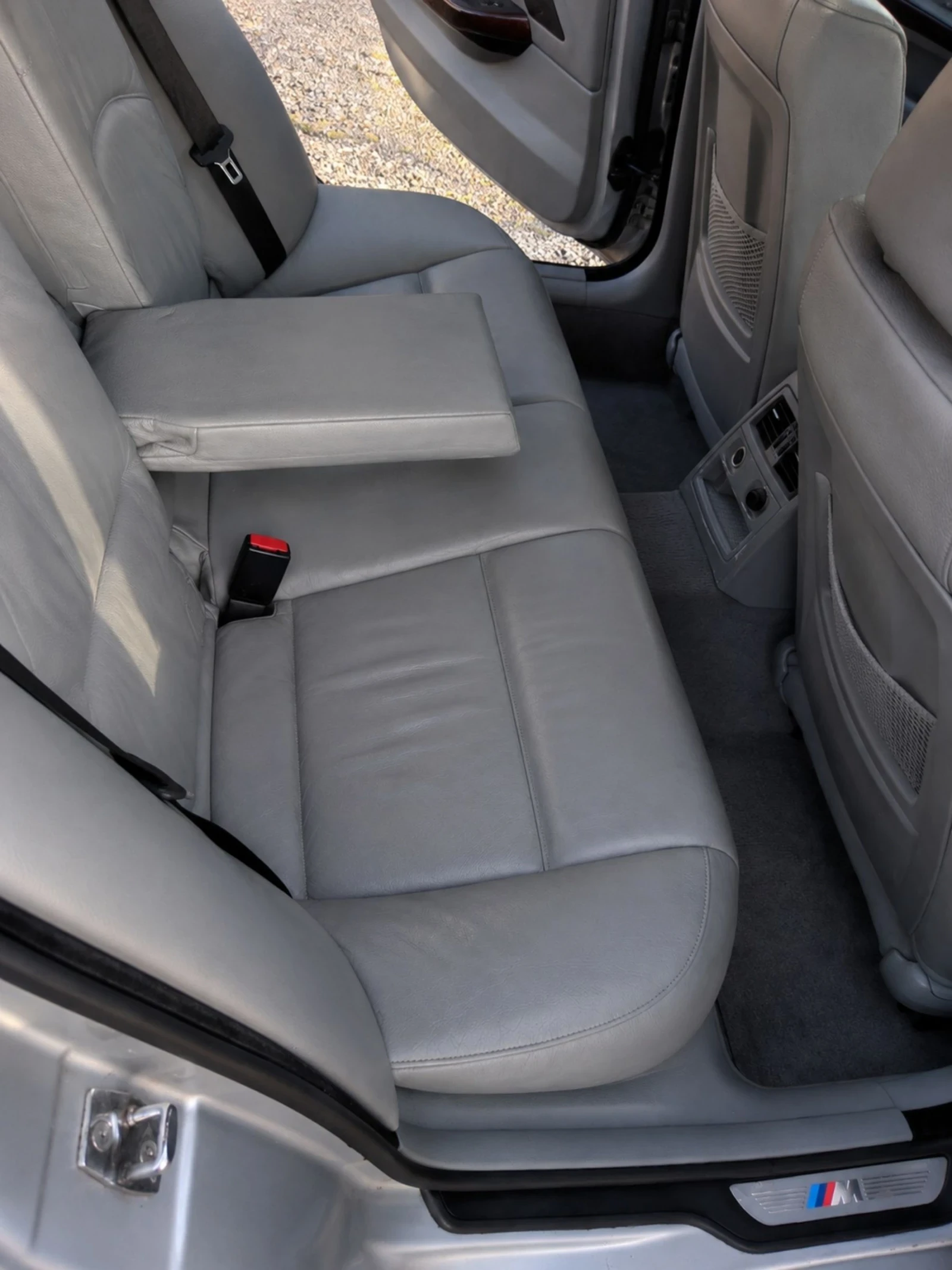 BMW 330 М57 М ПАКЕТ, снимка 10 - Автомобили и джипове - 53755679