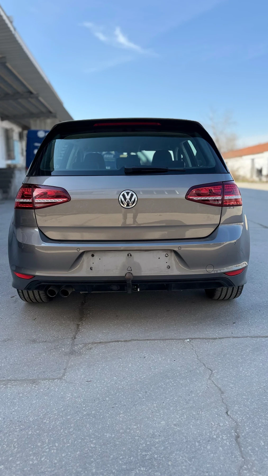 VW Golf 7 R Line 1.4 TFSI, снимка 4 - Автомобили и джипове - 53760279