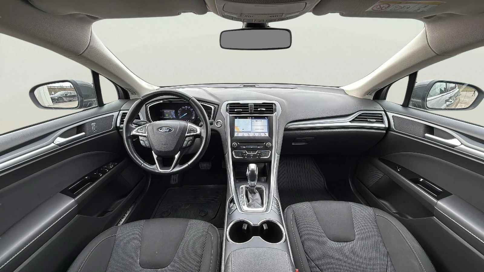 Ford Mondeo 2.0 Hybrid, снимка 10 - Автомобили и джипове - 53940780