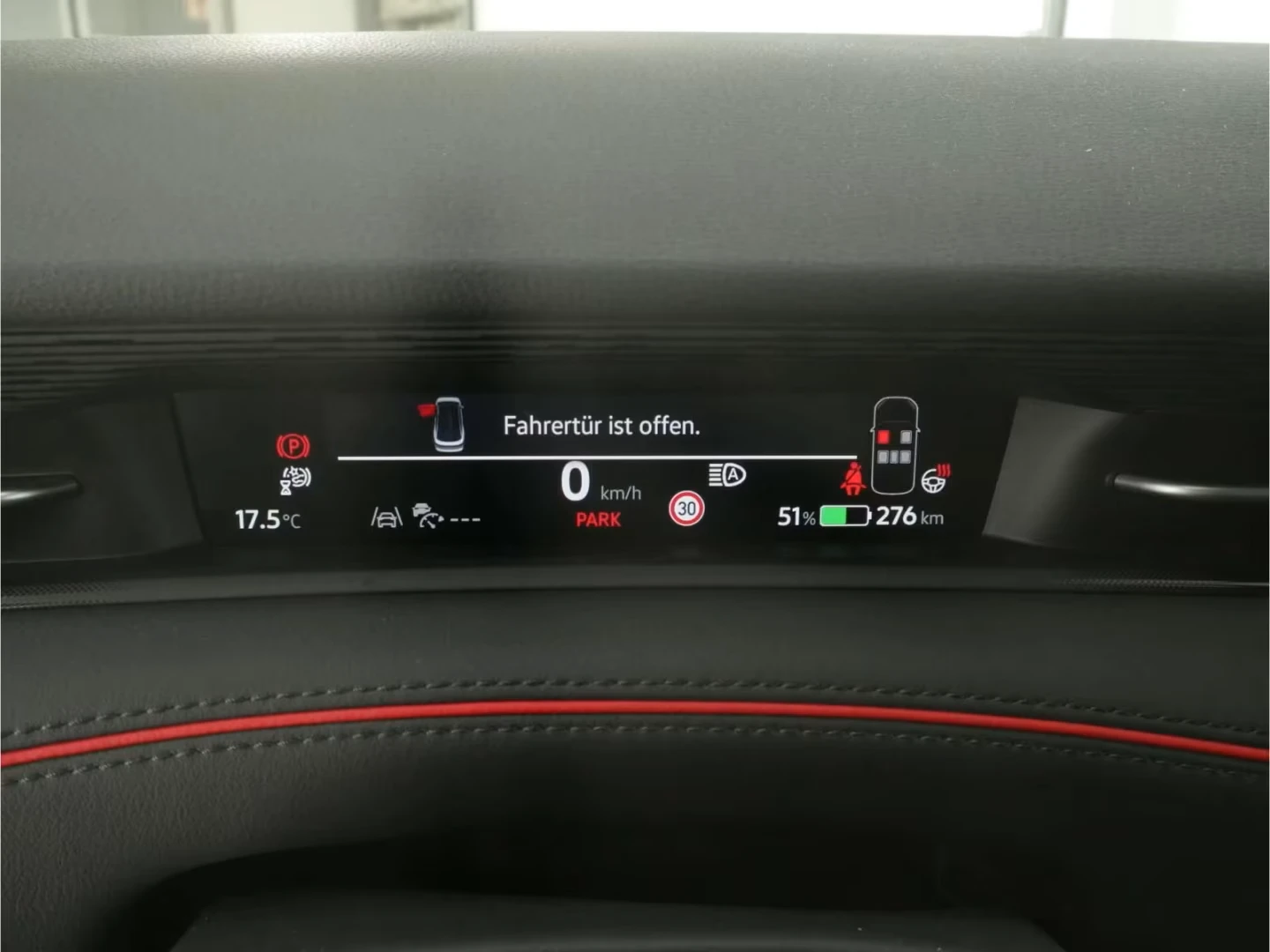 VW ID.7 GTX* 91kWh* PANO* MATRIX* 360 CAM* KEYLESS* DISTR*, снимка 13 - Автомобили и джипове - 54068950