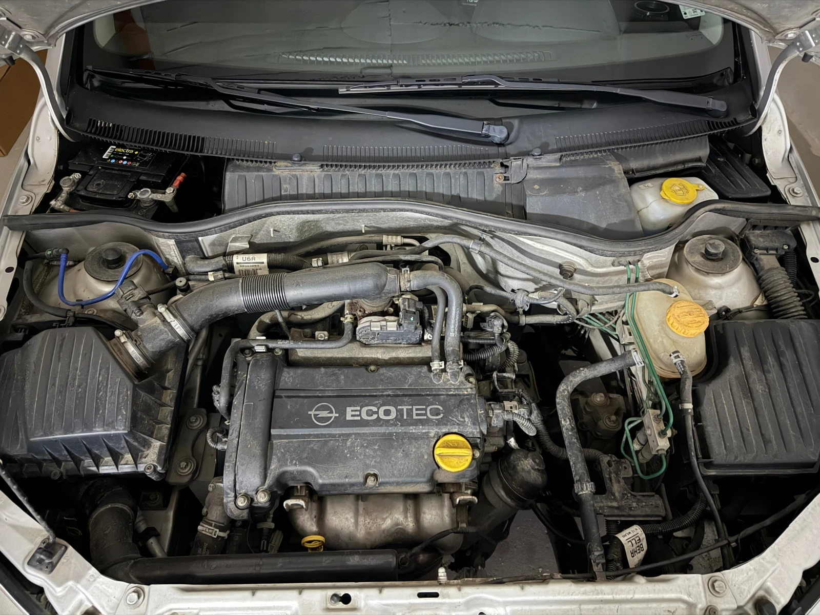 Opel Corsa 1.2 , снимка 6 - Автомобили и джипове - 54160153