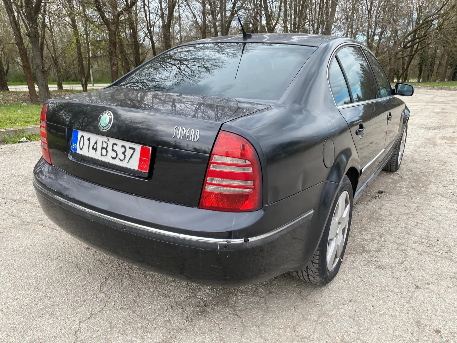 Skoda Superb 2.5 tdi, снимка 3 - Автомобили и джипове - 54163082
