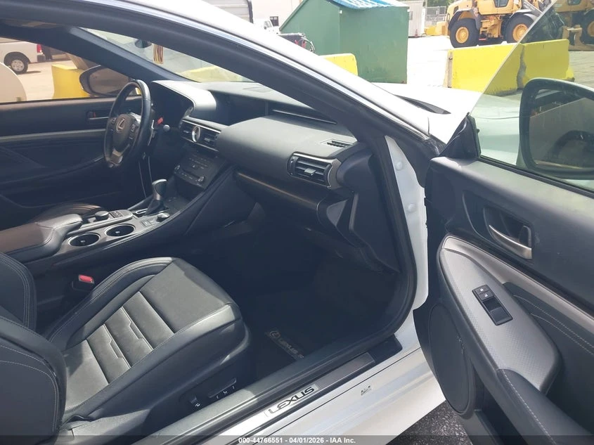 Lexus RC 200t 2.0L I-4 DI, DOHC, VVT, TURBO, 241HP Rear Wheel | Mobile.bg � ����������� 5