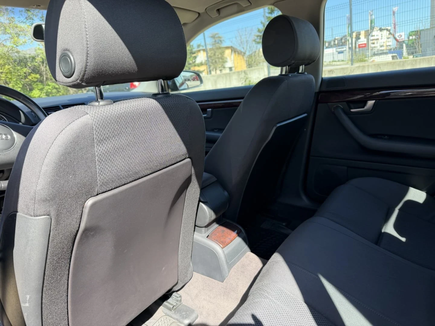 Audi A4, снимка 6 - Автомобили и джипове - 54331093