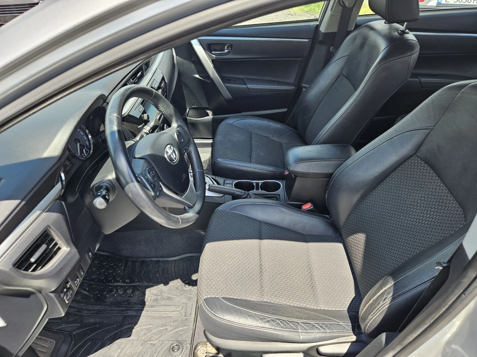 Toyota Corolla 1.6VVTI  Автоматик, снимка 11 - Автомобили и джипове - 55033701