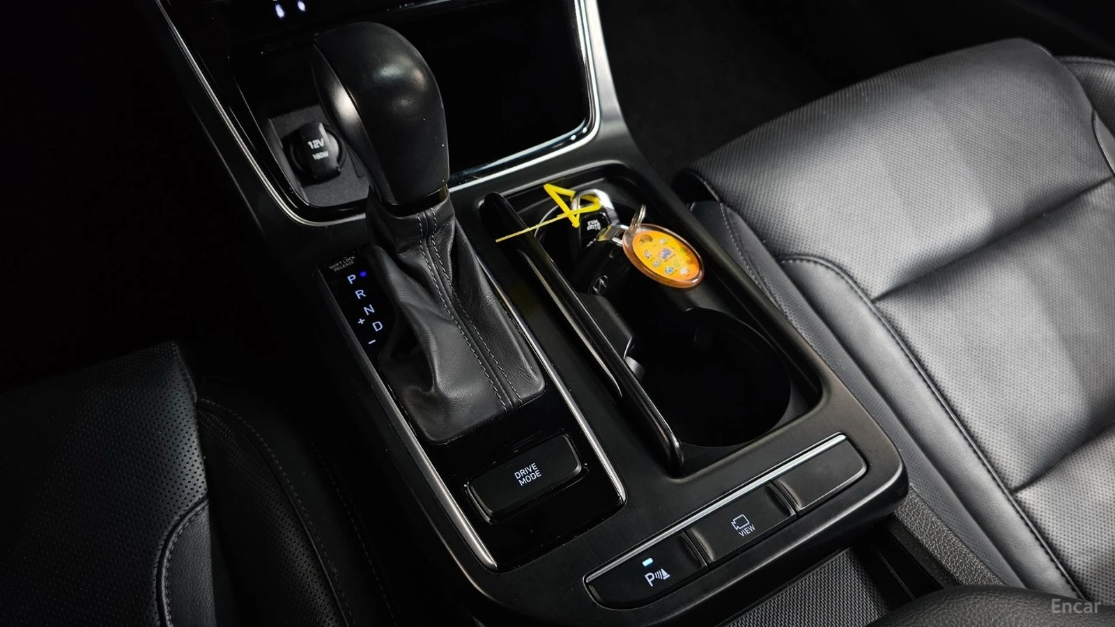 Hyundai Grandeur * ПАНО* KEYLESS* Camera* ПОДГРЕВ* LED* , снимка 9 - Автомобили и джипове - 55625784