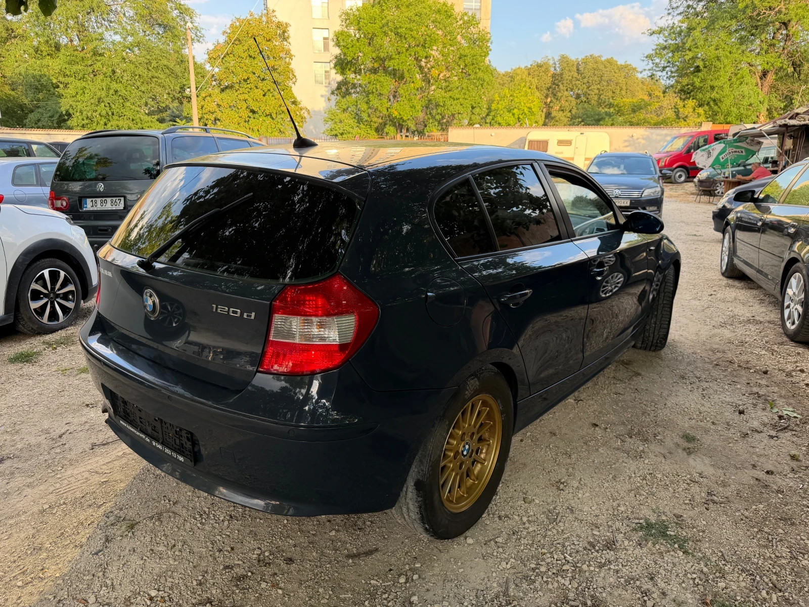 BMW 120 E87, снимка 3 - Автомобили и джипове - 55959375