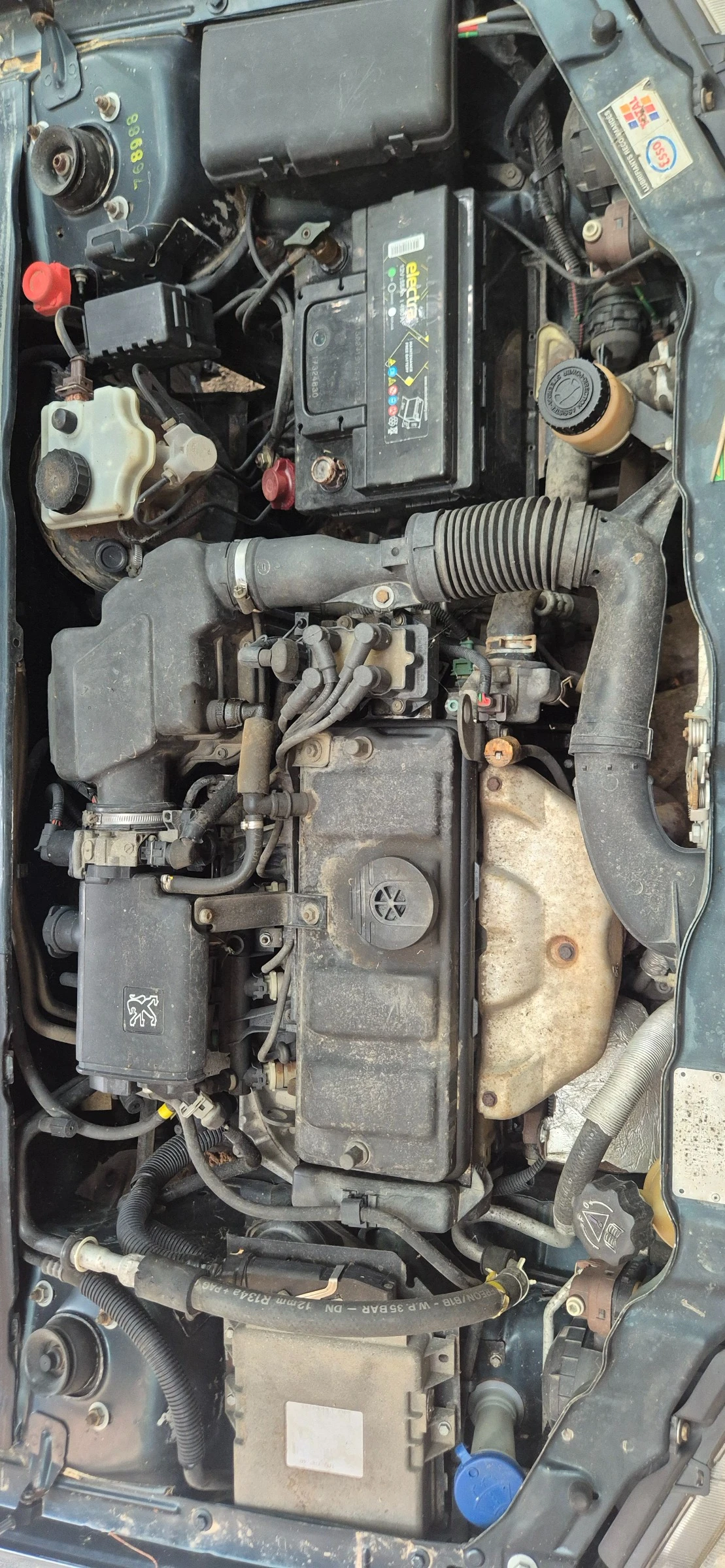 Peugeot 106, снимка 11 - Автомобили и джипове - 56140797