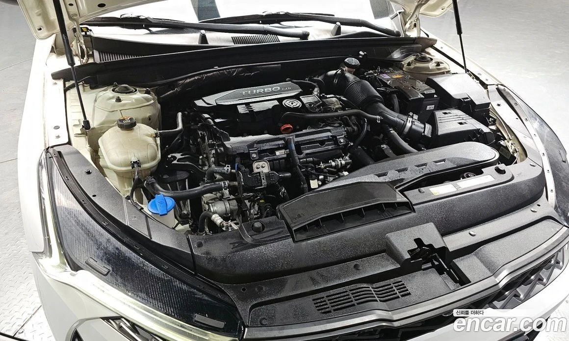 Kia K5 1.6 Turbo Noblesse, снимка 6 - Автомобили и джипове - 56157281