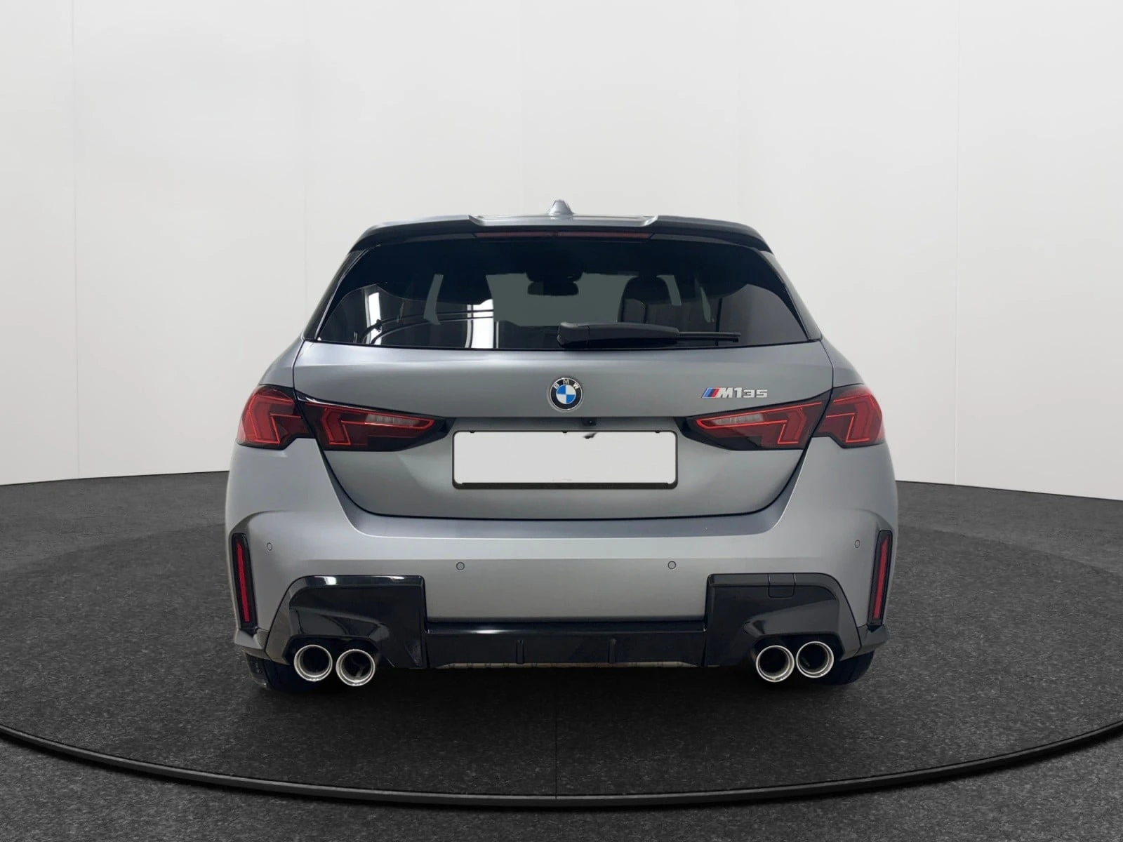 BMW 135 xDrive Leather LED Navi HeadUp, снимка 4 - Автомобили и джипове - 56725598
