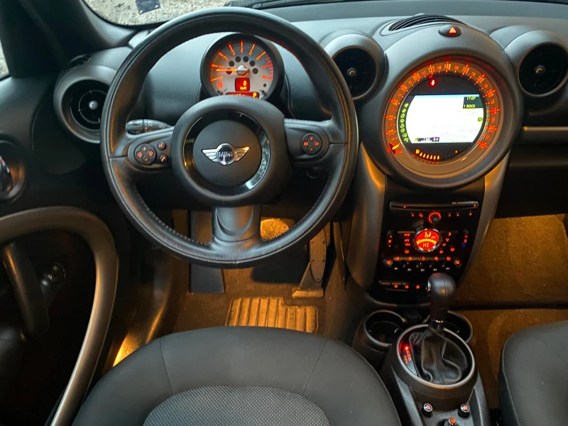 Mini Countryman Автоматик Бензин, снимка 11 - Автомобили и джипове - 43700436