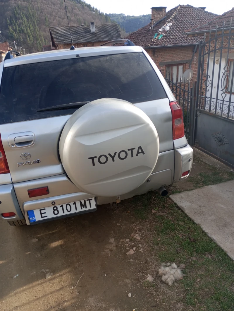 Toyota Rav4, снимка 9 - Автомобили и джипове - 48535542