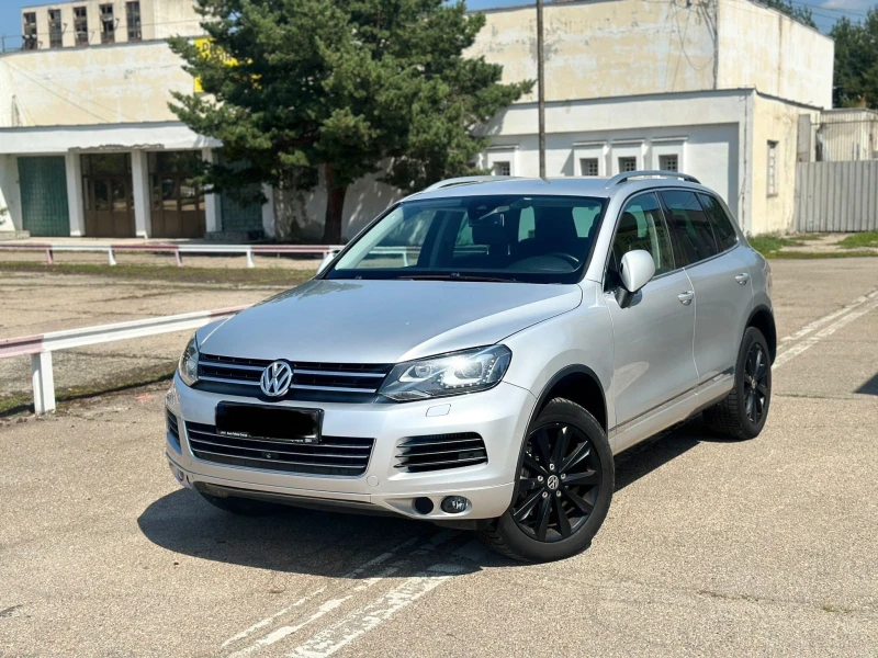 VW Touareg, снимка 4 - Автомобили и джипове - 48542869