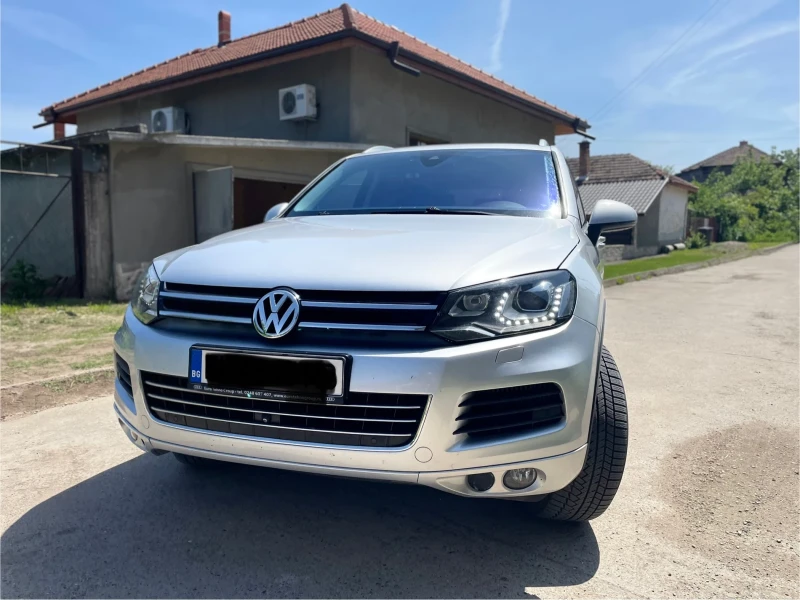 VW Touareg, снимка 3 - Автомобили и джипове - 48542869