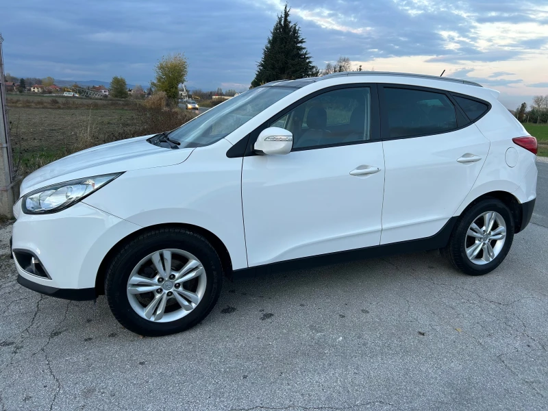 Hyundai IX35 1.7 CRDI ПАНОРАМА* КОЖА* ПОДГРЕВ, снимка 4 - Автомобили и джипове - 52483826