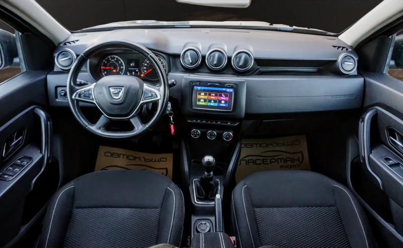 Dacia Duster 1.5dCi 4X4 COMFORT EDITION, снимка 10 - Автомобили и джипове - 52614434
