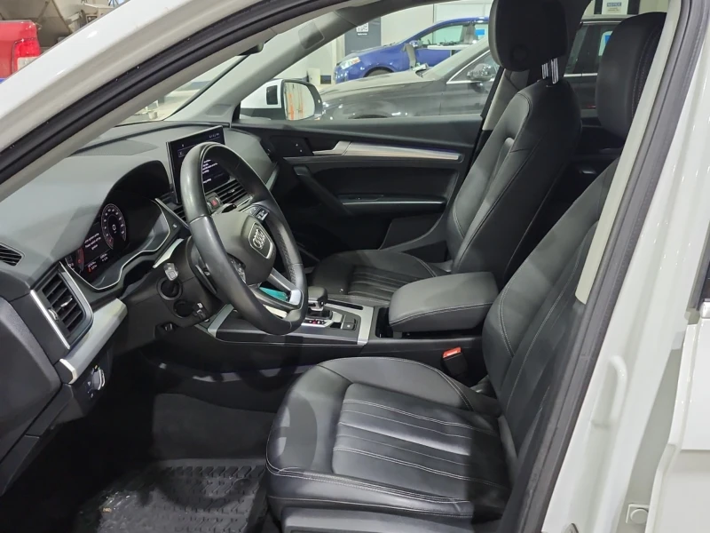 Audi Q5 * TECHNIK* CARFAX * БЕЗ ПЪРВОНАЧАЛНА ВНОСКА, снимка 5 - Автомобили и джипове - 52997030