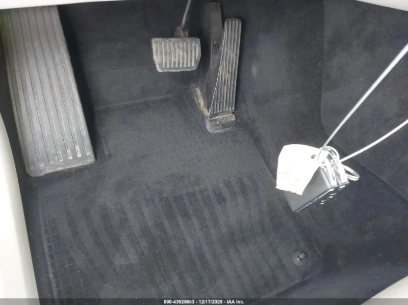 Volvo Xc90 2l T5 Momentum 7 Passenger, снимка 11 - Автомобили и джипове - 53238238