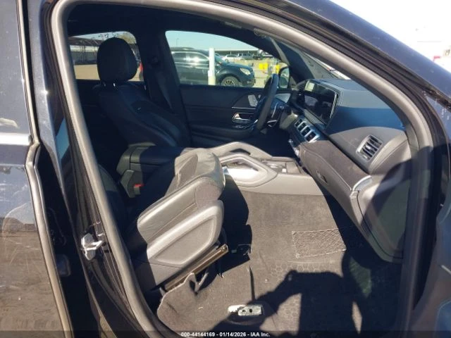 Mercedes-Benz GLE 63 S AMG S* Coupe* Keyless* Koжа* Подгрев* НАВИ* Клип на мо - изображение 5