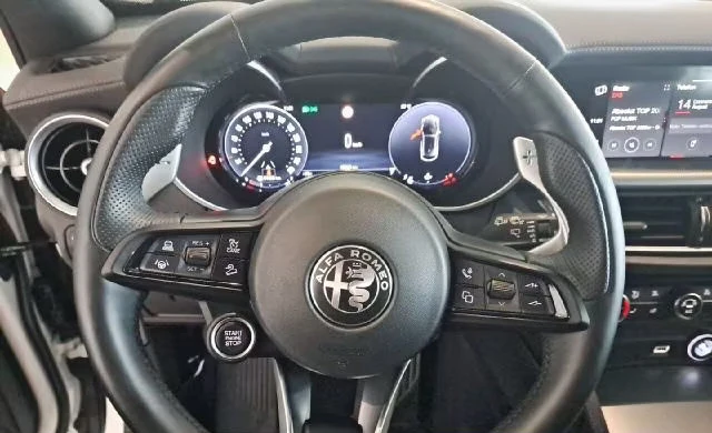 Alfa Romeo Stelvio 2.0/280HP/Q4/VELOCE/CAM/ACC/NAVI/LED/709z, снимка 9 - Автомобили и джипове - 55559885