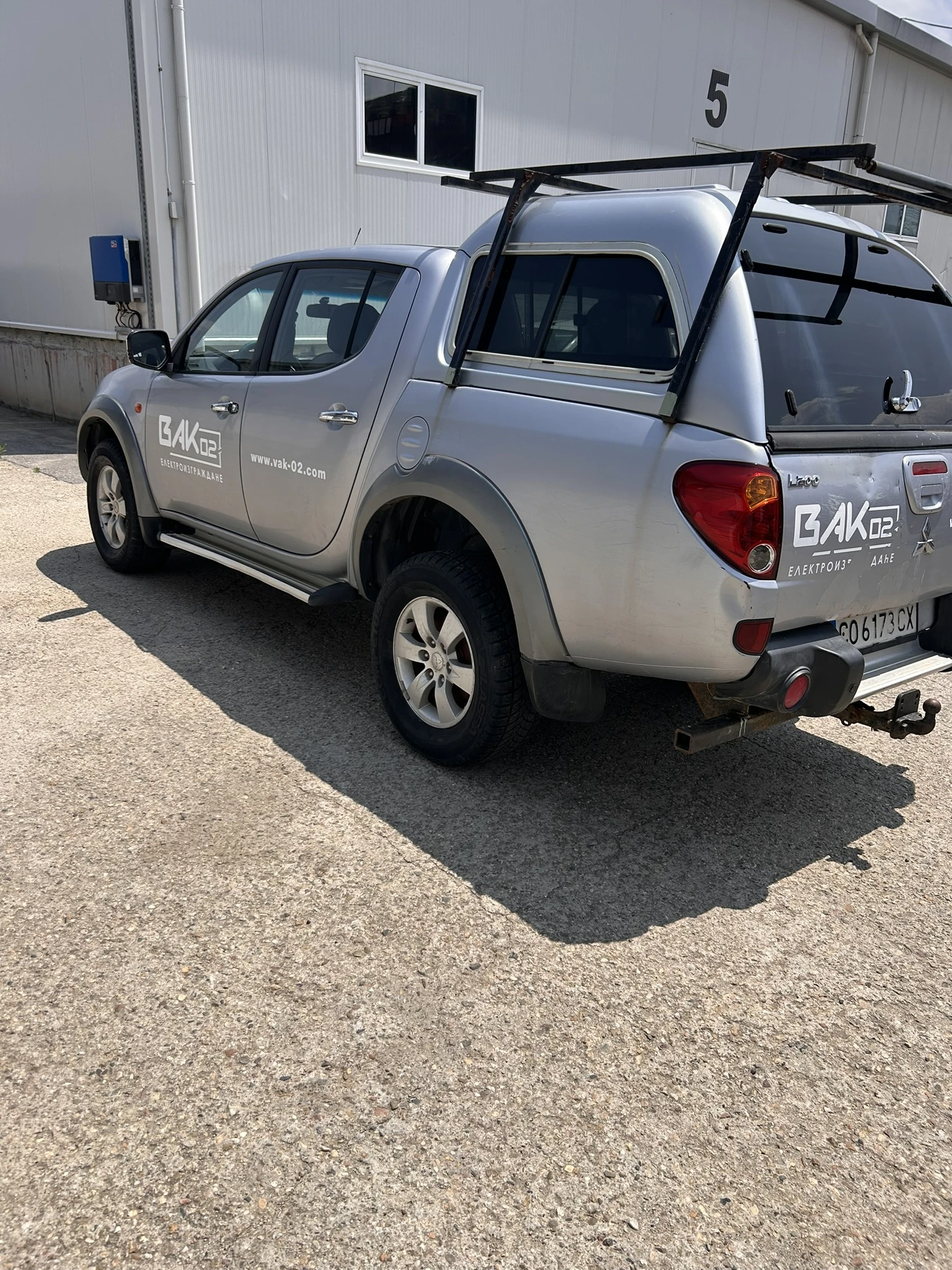 Mitsubishi L200 N1G - изображение 6
