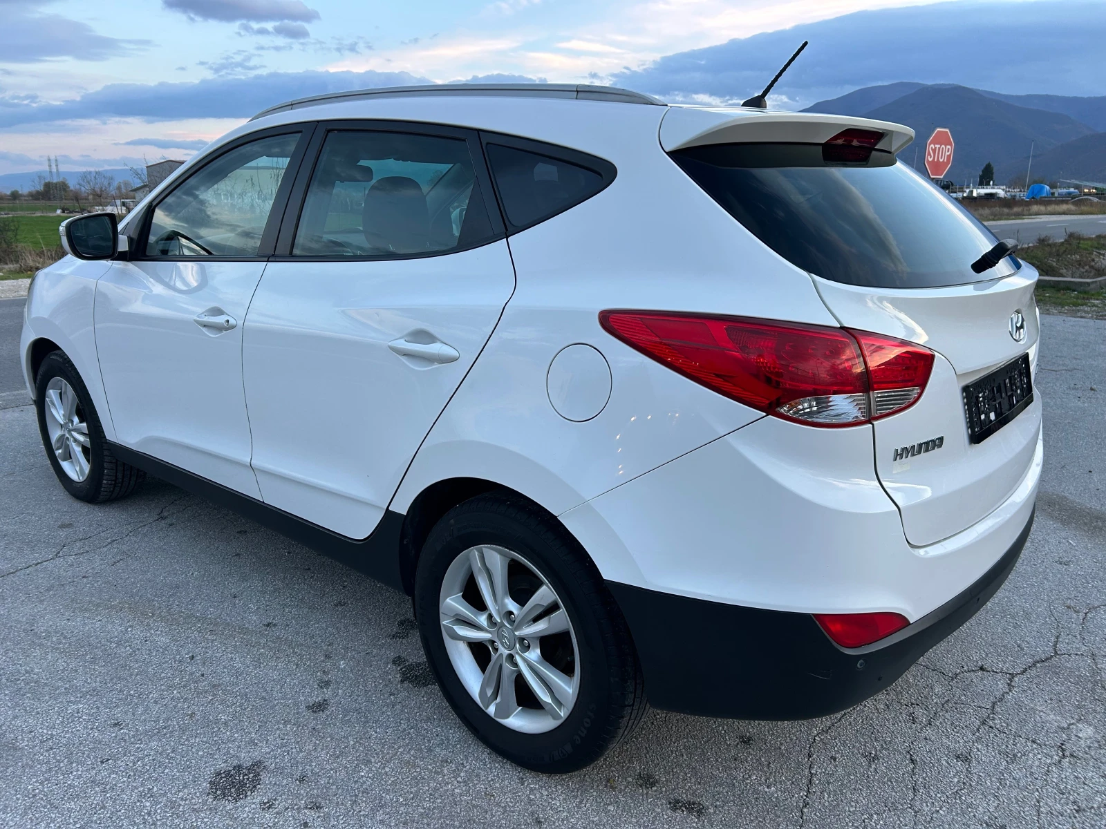 Hyundai IX35 1.7 CRDI * *  | Mobile.bg   6