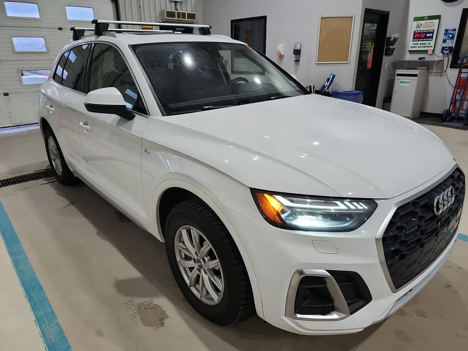 Audi Q5 * TECHNIK* CARFAX * ��� ������������ ������ | Mobile.bg � ����������� 1