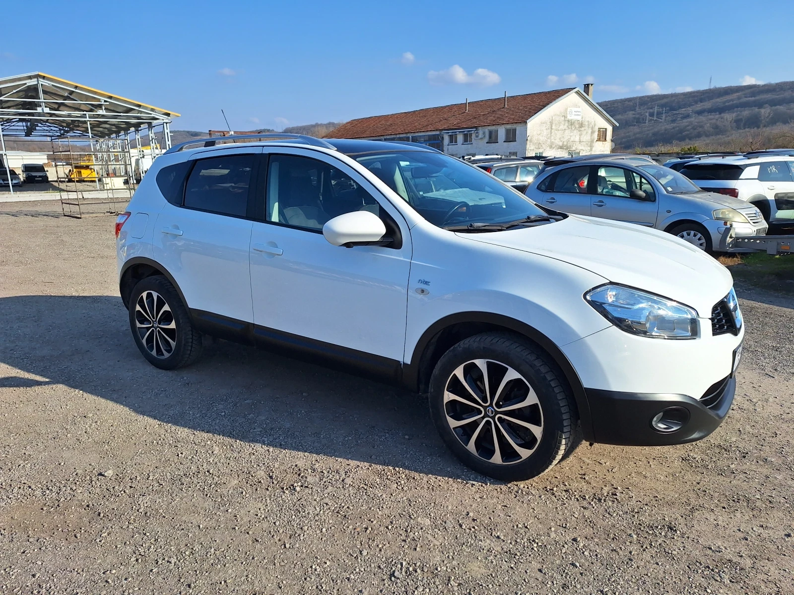 Nissan Qashqai N-tec TEKNA