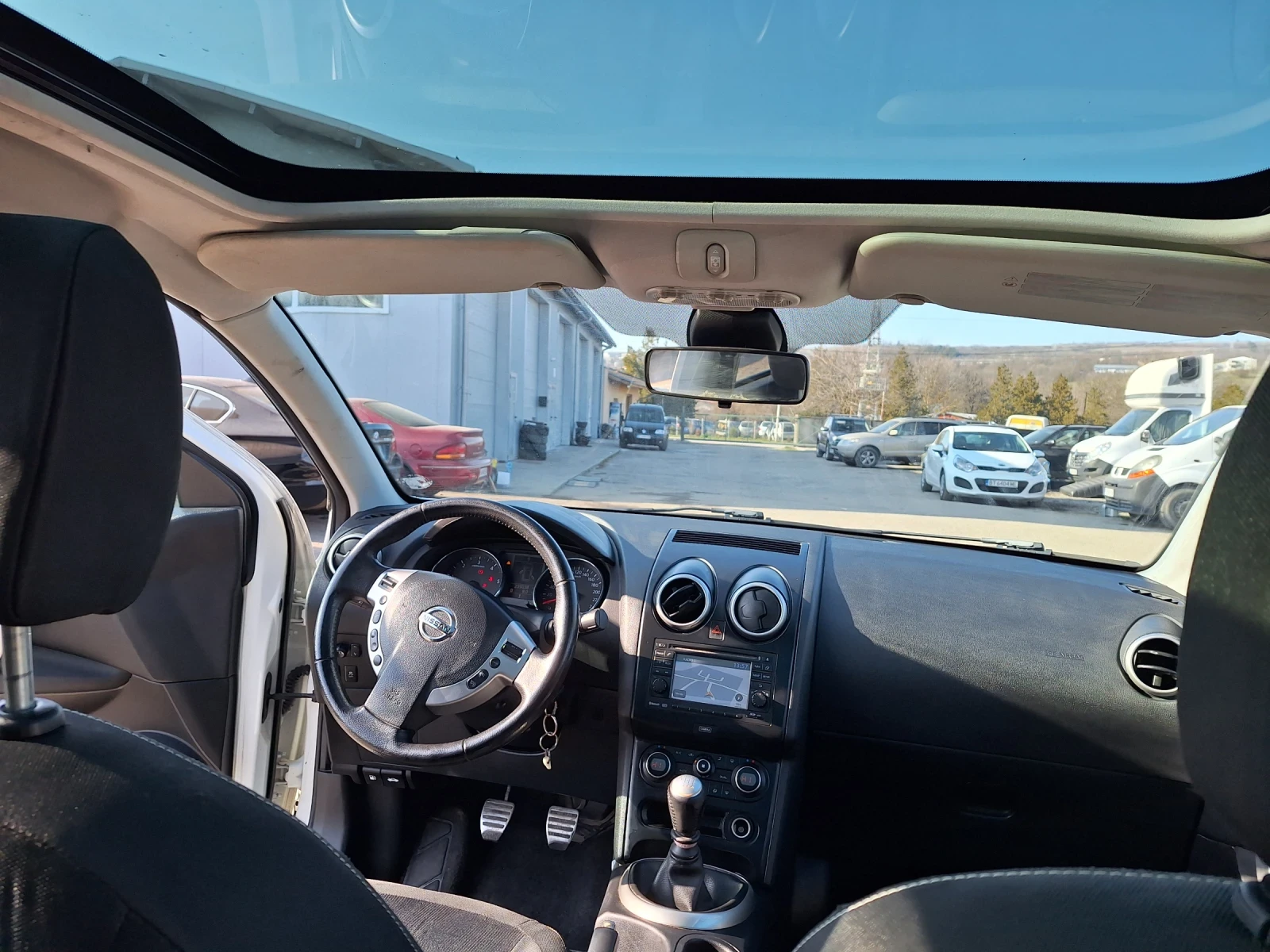 Nissan Qashqai N-tec TEKNA, снимка 10 - Автомобили и джипове - 53847856