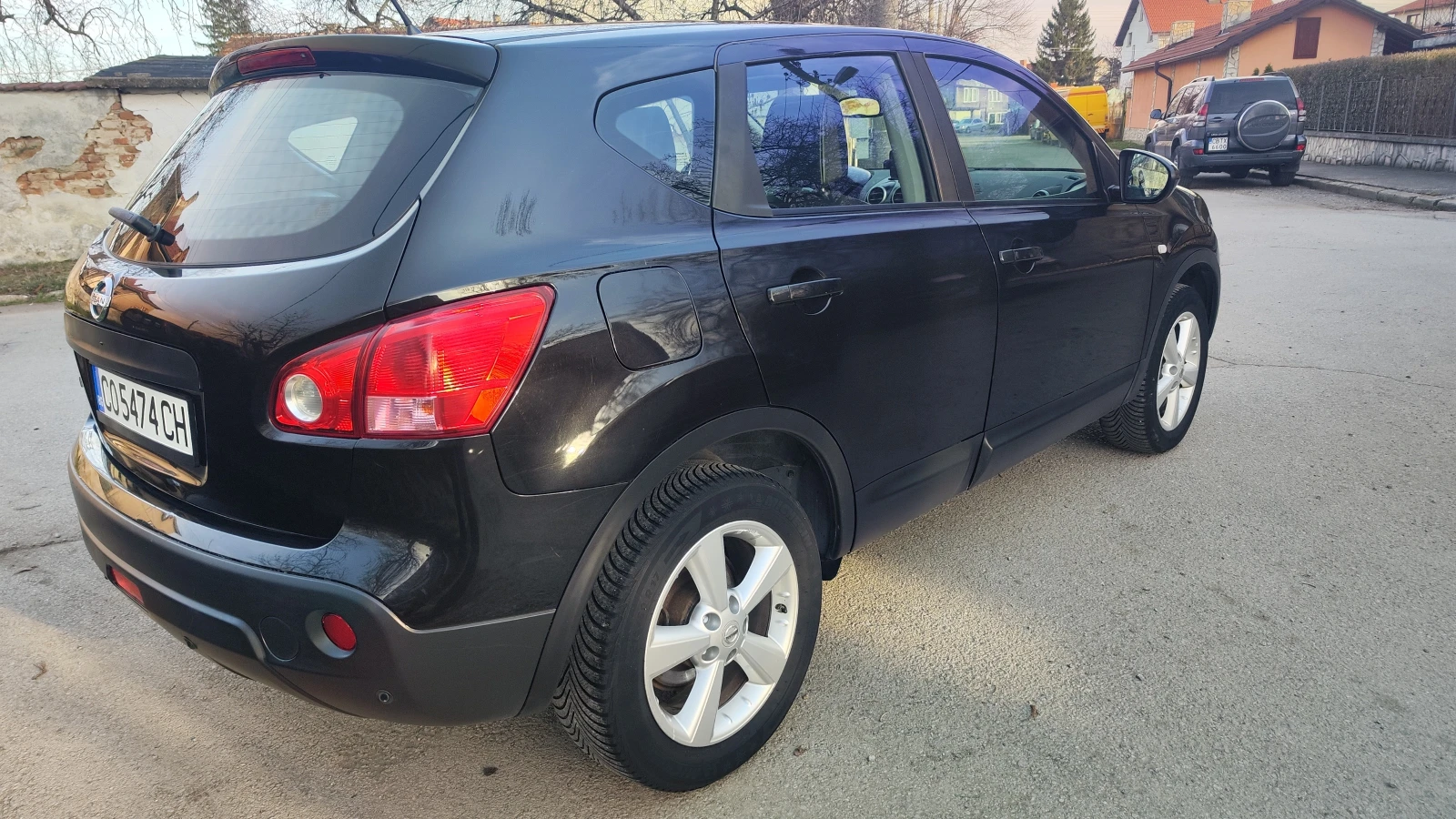 Nissan Qashqai 2.0i+ 4x4= PANORAMA, снимка 5 - Автомобили и джипове - 53940429