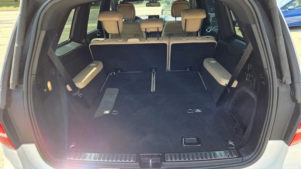 Mercedes-Benz GLS 4MATIC* АвтоКредит* (ЦЕНА ДО БГ), снимка 9 - Автомобили и джипове - 53999676