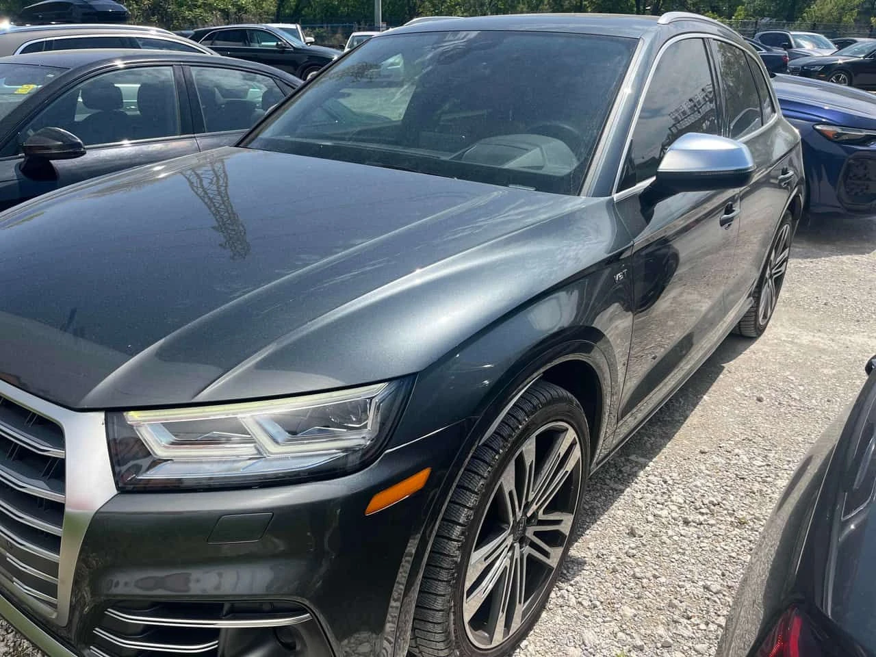 Audi SQ5 * Technik * ПОДГРЕВИ * 360 * PANO * CARFAX, снимка 2 - Автомобили и джипове - 54715778