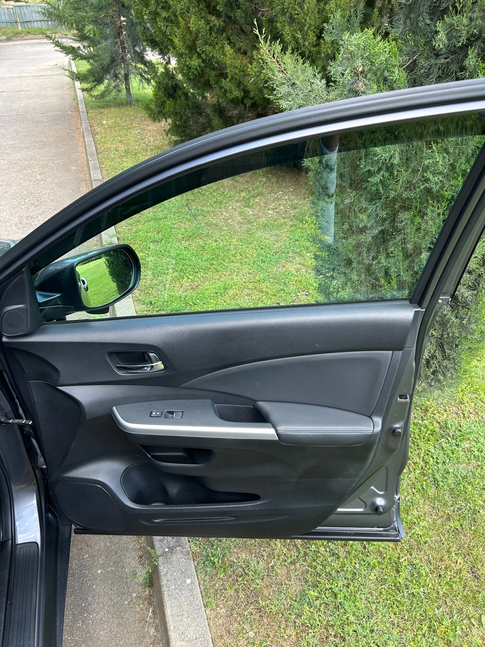 Honda Cr-v 2.4, снимка 11 - Автомобили и джипове - 54719975