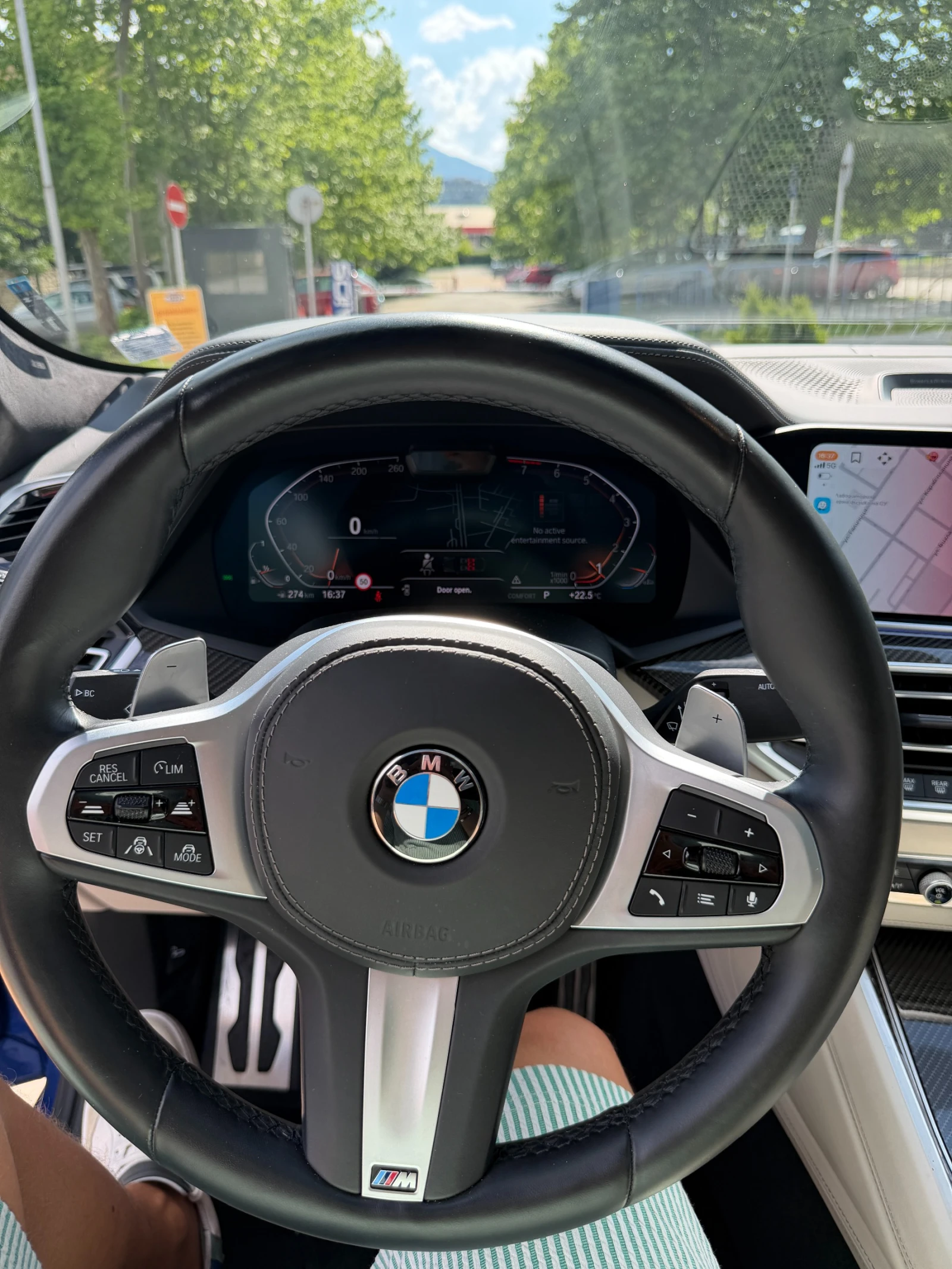 BMW X6 G06 Гаранция| B&W| M Pack | ПАНОРАМА, снимка 15 - Автомобили и джипове - 54818778