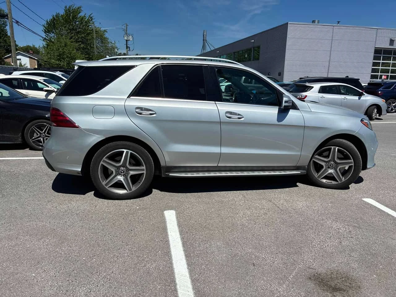 Mercedes-Benz GLE 400 H/K * ПОДГРЕВИ * ПАНО * KEYLESS * CARFAX, снимка 3 - Автомобили и джипове - 54840651