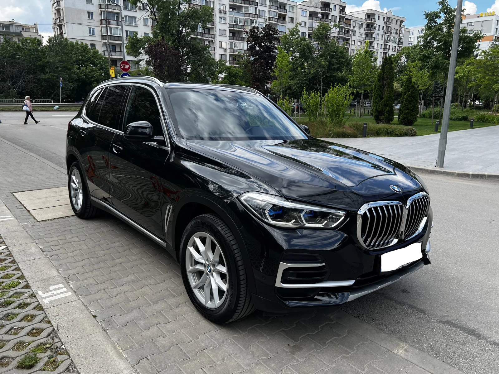 BMW X5 xDrive40i 3.0 (Пълно каско и сервизна история), снимка 3 - Автомобили и джипове - 54916067