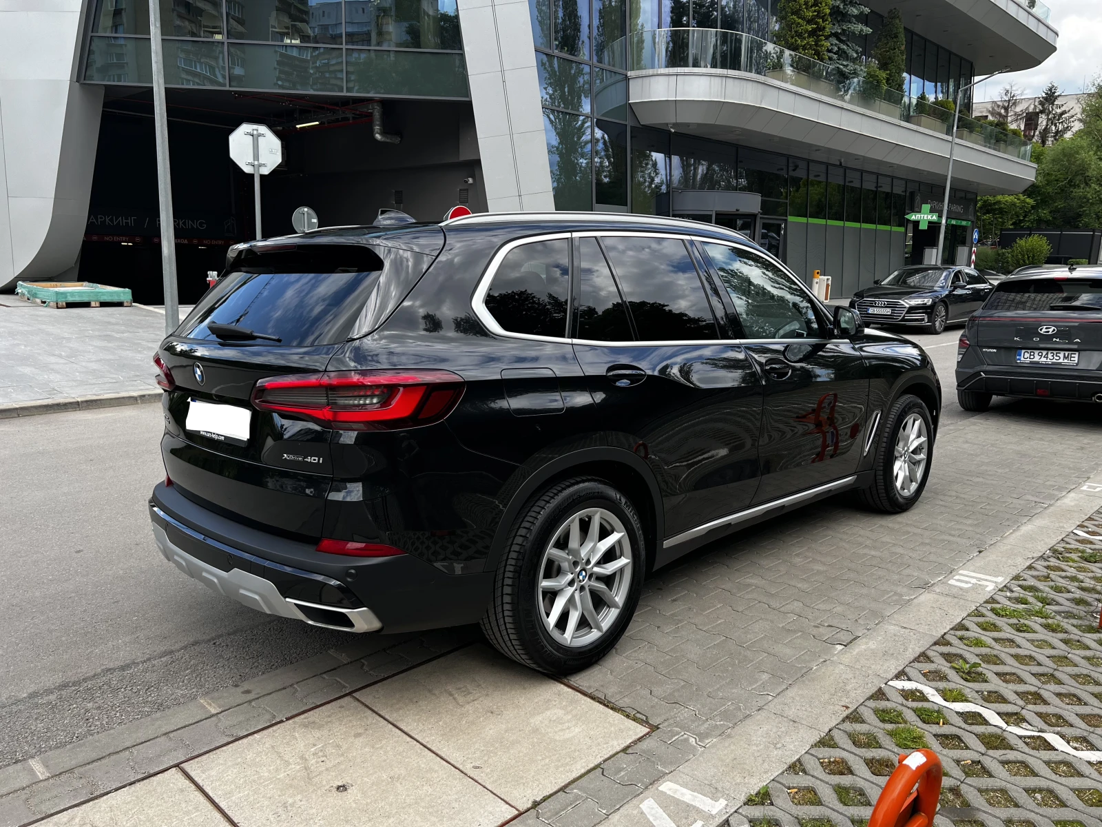 BMW X5 xDrive40i 3.0 (Пълно каско и сервизна история), снимка 4 - Автомобили и джипове - 54916067