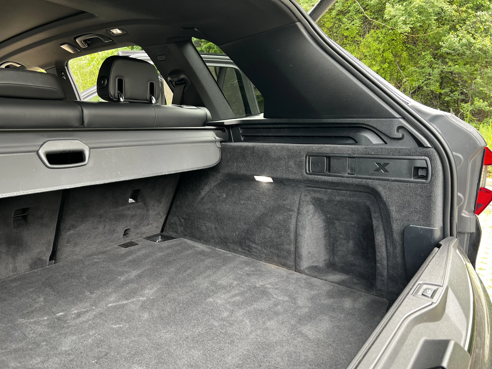 BMW X5 xDrive40i 3.0 (Пълно каско и сервизна история), снимка 11 - Автомобили и джипове - 54916067