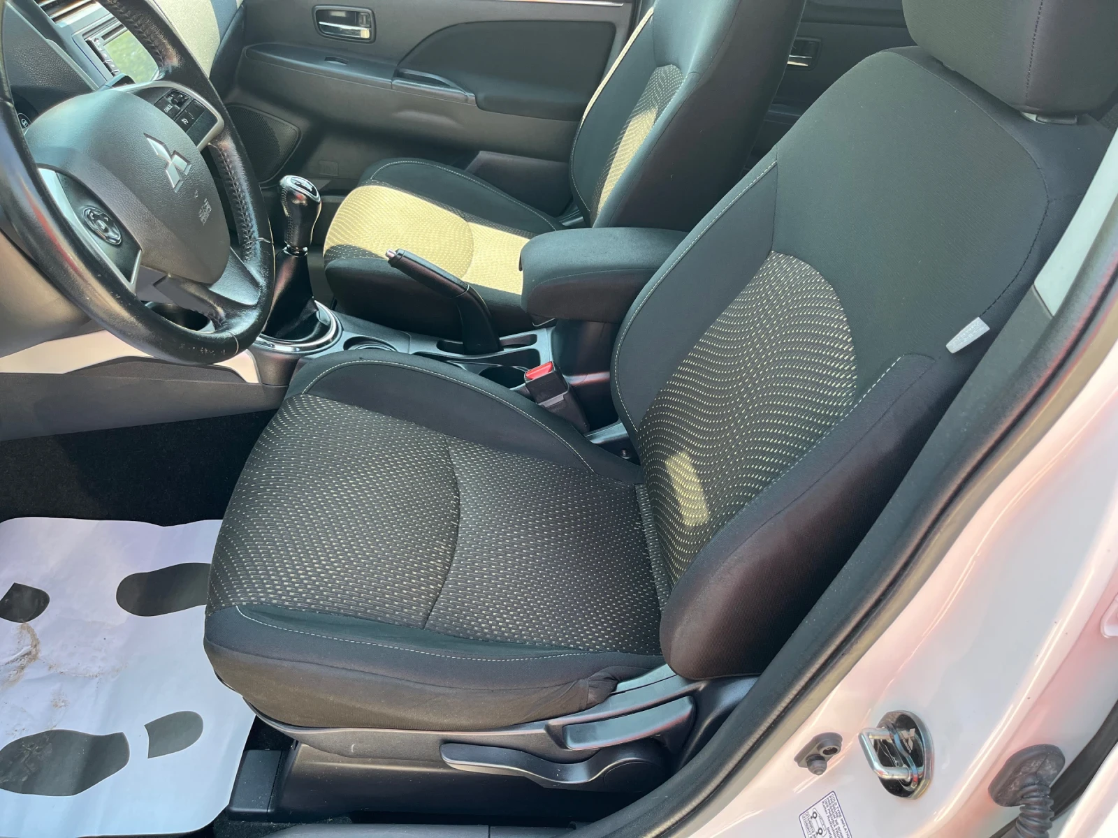 Mitsubishi ASX 1.6 16V SPORT ГАЗ / БЕНЗИН, снимка 12 - Автомобили и джипове - 55628851