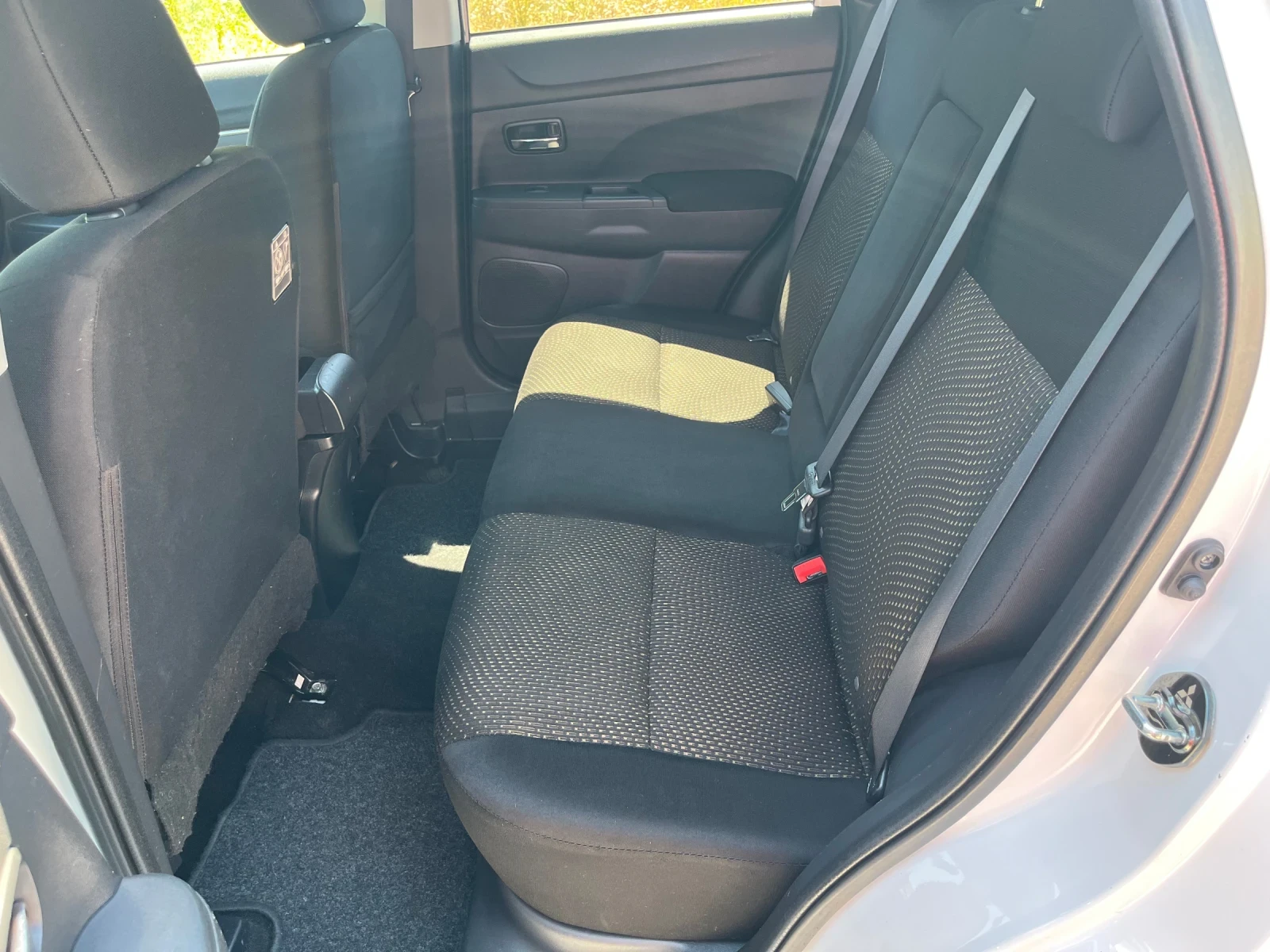 Mitsubishi ASX 1.6 16V SPORT ГАЗ / БЕНЗИН, снимка 15 - Автомобили и джипове - 55628851