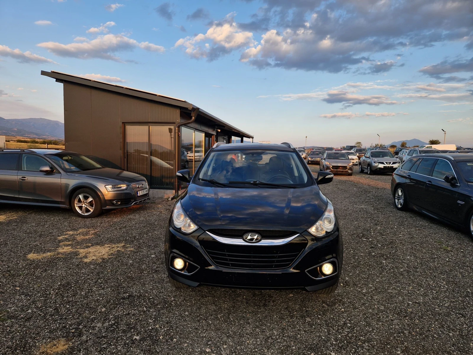 Hyundai IX35 1.7CRDI, снимка 2 - Автомобили и джипове - 55633740