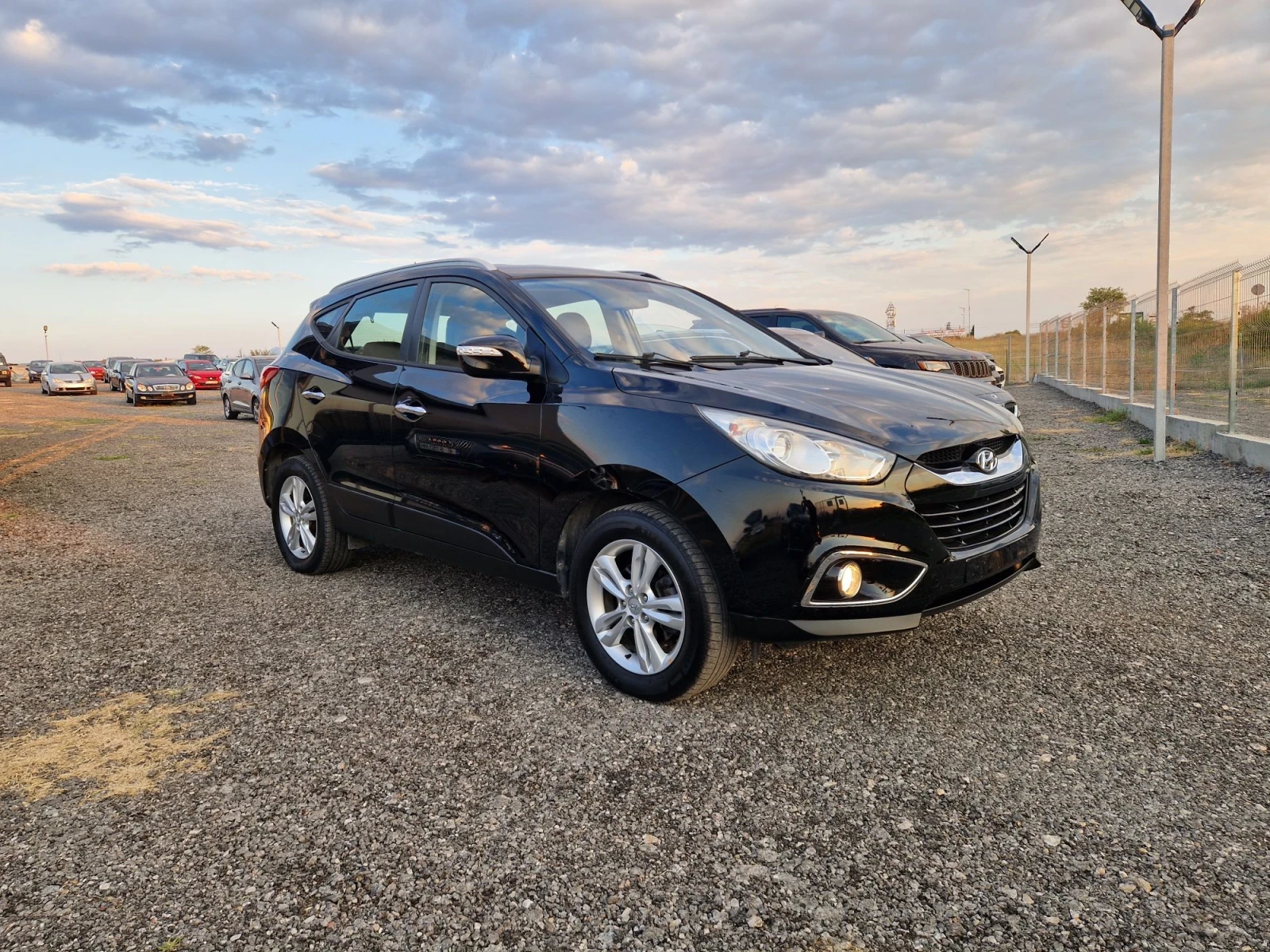 Hyundai IX35 1.7CRDI, снимка 4 - Автомобили и джипове - 55633740