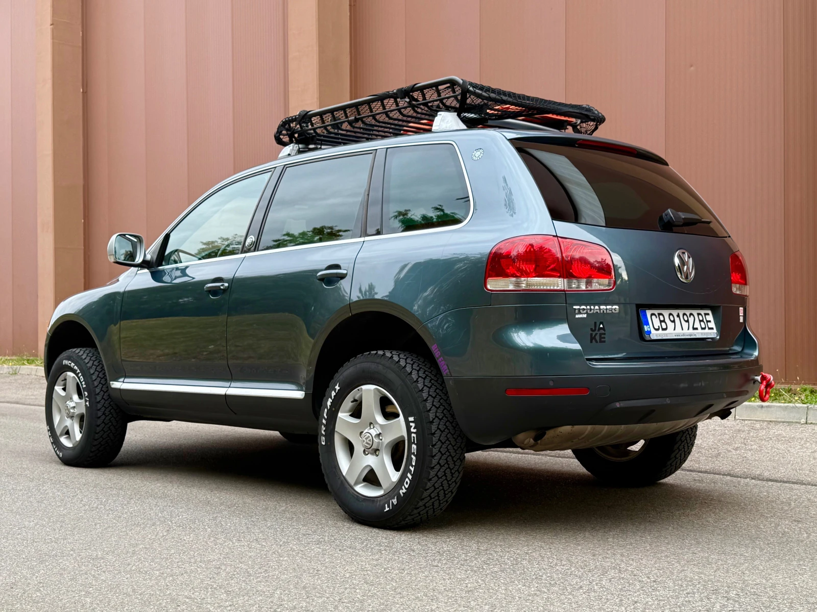 VW Touareg 2.5 TDI 4x4 | OFFROAD | ПРУЖИНИ | 6 СКОРОСТИ , снимка 3 - Автомобили и джипове - 56079806
