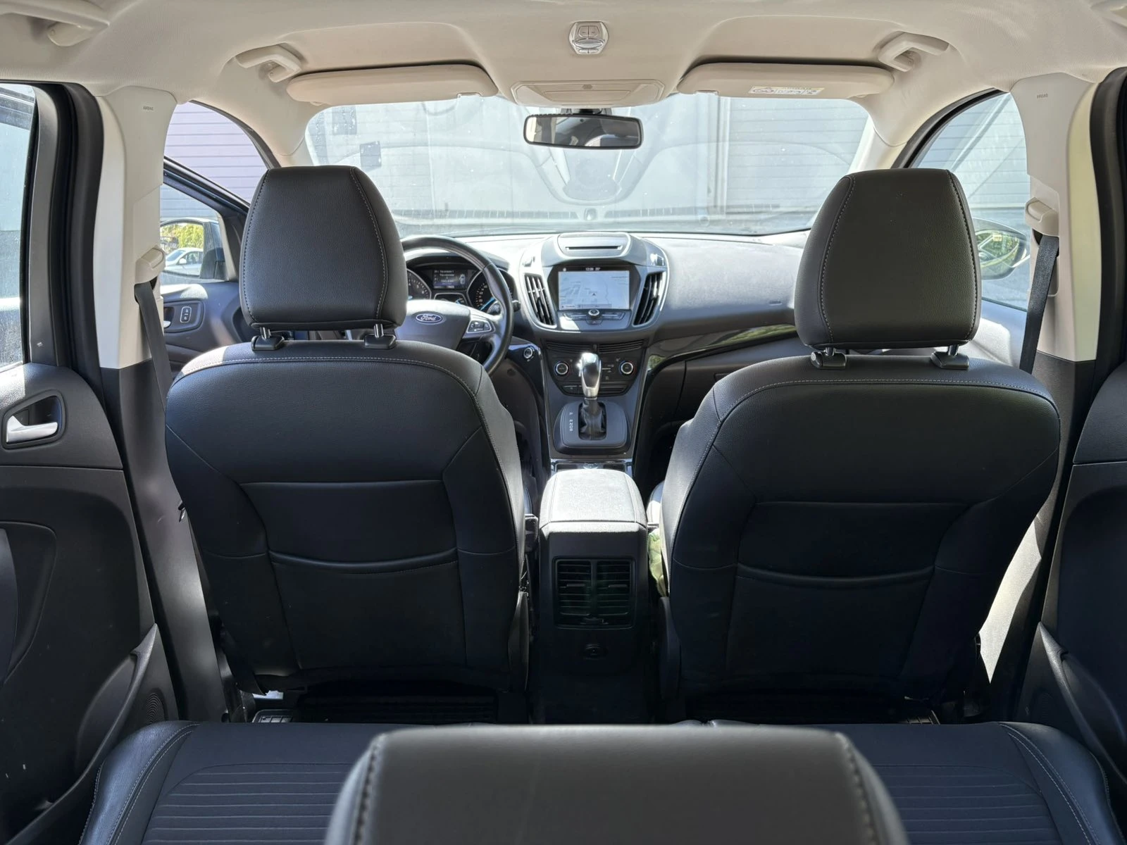 Ford Kuga 1.5 EcoBoost 150Hp, снимка 7 - Автомобили и джипове - 56325082